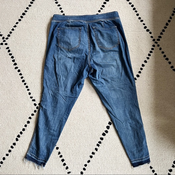 Lane Bryant high rise super stretch skinny Jean - Picture 2 of 7